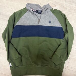 U.S. Polo Assn. Green and Navy Pullover Sweatshirt